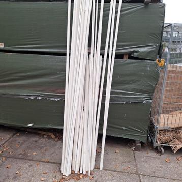 Bundel Halfronde Latten beschikbaar voor biedingen