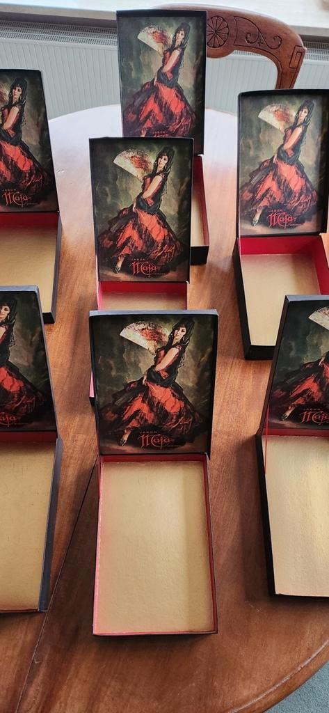 Vintage antiek zeepdoosje doosje Jabon Maja Myrurgia, Antiek en Kunst, Antiek | Woonaccessoires, Ophalen of Verzenden