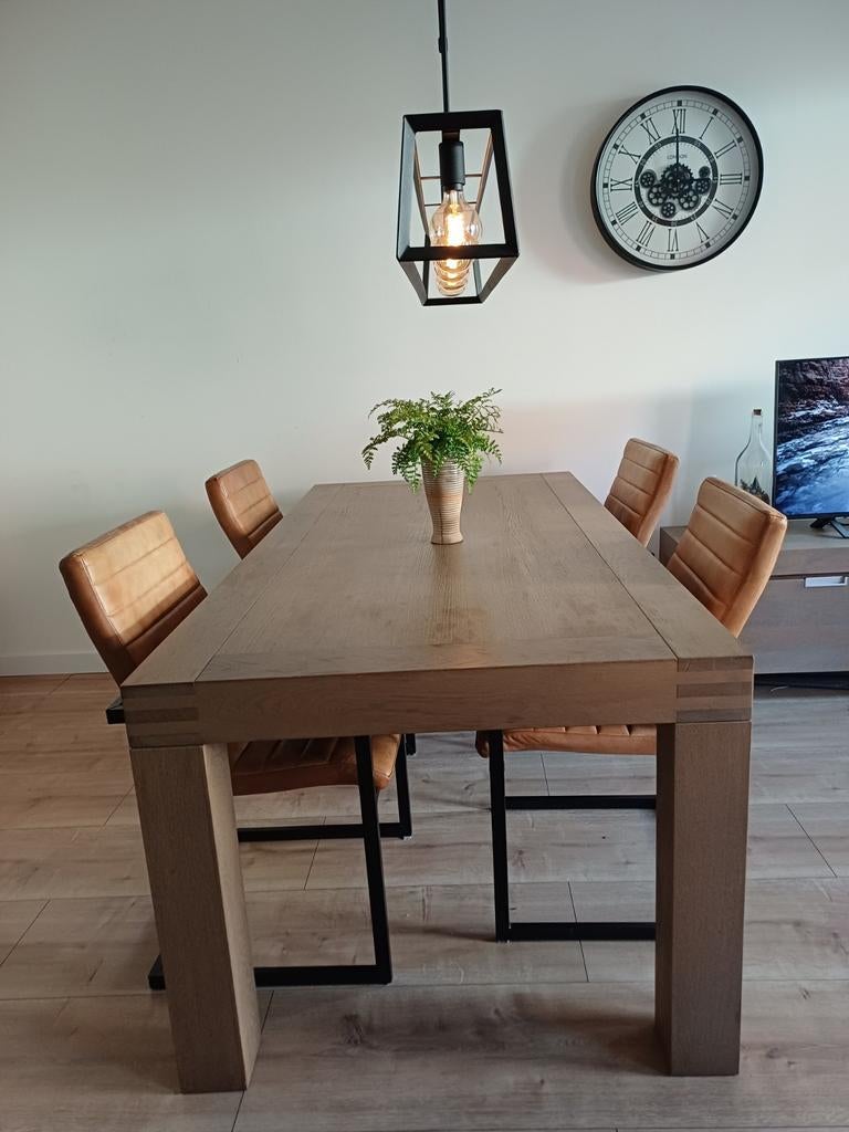 Mooie eikenhouten eettafel Goossens model Clear, Huis en Inrichting, Tafels | Eettafels, Zo goed als nieuw, 50 tot 100 cm, 200 cm of meer