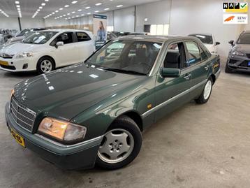 Mercedes-Benz C-klasse 180 Sport / AUTOMAAT / NAP / GEEN ROE beschikbaar voor biedingen