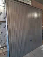 Nette garagedeur te koop, Doe-het-zelf en Verbouw, Ophalen, Garagedeur, Zo goed als nieuw, Metaal