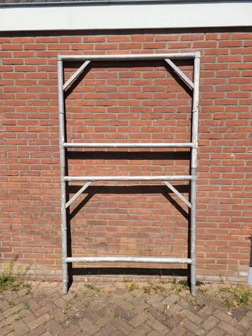 steigerrekken 135, leuningframe, doorbouwframe beschikbaar voor biedingen
