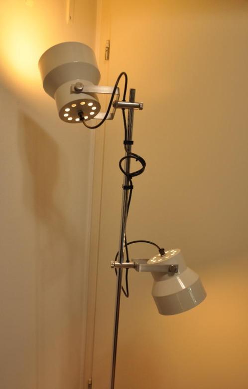 Dijkstra | vintage staande lamp | dubbele spot | roomwit, Huis en Inrichting, Lampen | Vloerlampen, Zo goed als nieuw, 150 tot 200 cm