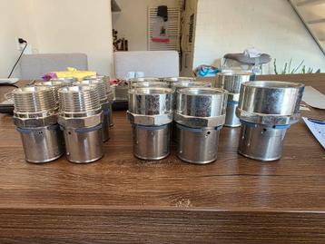 Uponor 32 en 40 koppeling beschikbaar voor biedingen