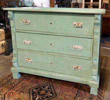 Brocante ladekast, commode beschikbaar voor biedingen