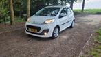 Peugeot 107  5 Drs, Airco, LAGE KM.STAND, Nette auto,, Auto's, Peugeot, Voorwielaandrijving, 4 stoelen, Origineel Nederlands, Handgeschakeld