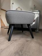 Zwart-wit voetenbankje/poef - Nieuwstaat!, Nieuw, Minder dan 50 cm, Ophalen of Verzenden, Stof