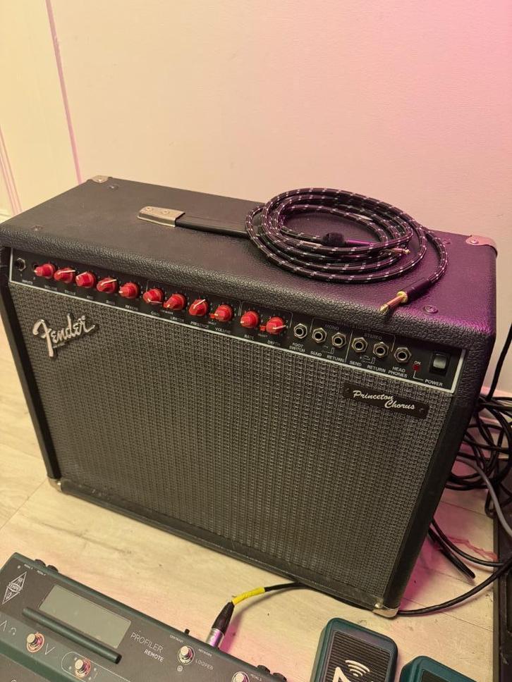 Fender Princeton Chorus – Stereo Gitaarversterker, Muziek en Instrumenten, Versterkers | Bas en Gitaar, Gebruikt, Gitaar, 50 tot 100 watt