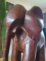 Afrikaanse olifant houtsnijwerk. Beeld Afrika, Antiek en Kunst, Ophalen of Verzenden