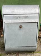 Allux brievenbus 6000 zink, Tuin en Terras, Brievenbussen, Ophalen, Zo goed als nieuw, Staal, Wandbrievenbus