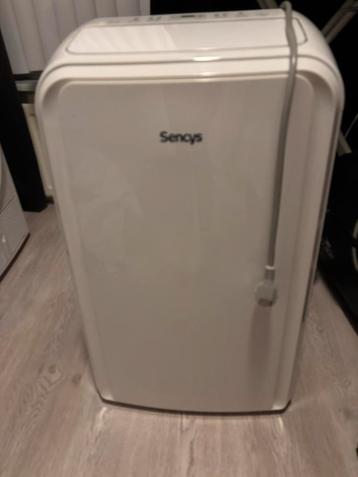 Als nieuwe airco 12000 BTU. Compleet beschikbaar voor biedingen