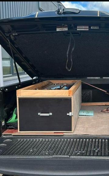 Gereedschap Schuiflade pick up beschikbaar voor biedingen