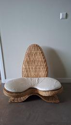 Meditatiestoel - riet - basho, Huis en Inrichting, Stoelen, Bruin, Riet of Rotan, Ophalen of Verzenden, Zo goed als nieuw