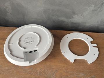 Ubiquiti Unifi AP AC HD accesspoints (3 stuks beschikbaar) beschikbaar voor biedingen