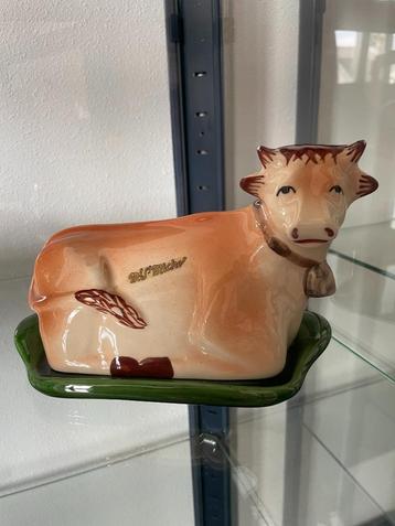 Antieke Franse botervloot, koe, souvenir Mont St. Michel beschikbaar voor biedingen