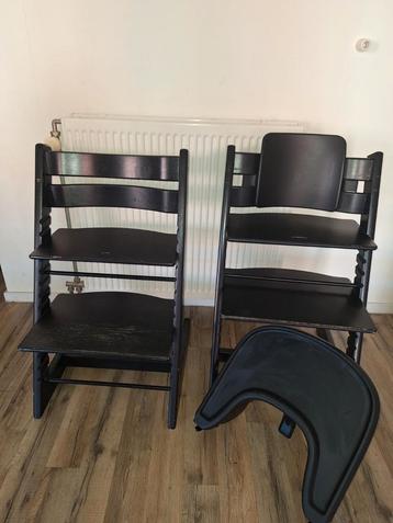 2 Stokke Tripp Trapp kinderstoelen beschikbaar voor biedingen
