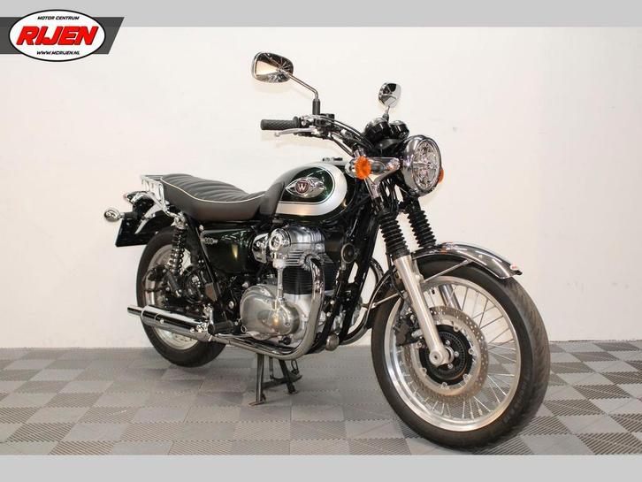 KAWASAKI W800 (bj 2020), Motoren, Motoren | Kawasaki, Bedrijf, Overig, 12 t/m 35 kW, 2 cilinders, Minimaal motorrijbewijs A1