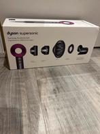 Dyson supersonic met alle toebehoren, Sieraden, Tassen en Uiterlijk, Uiterlijk | Haarverzorging, Ophalen of Verzenden, Nieuw, Föhn of Haardroger