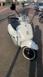 Vespa GTS, Fietsen en Brommers, Scooters | Vespa, Ophalen, Gebruikt, Maximaal 45 km/u, Overige modellen