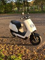 Niu N1S dubbele accu, Fietsen en Brommers, Brommeronderdelen | Scooters, Ophalen of Verzenden, Zo goed als nieuw, Overige typen
