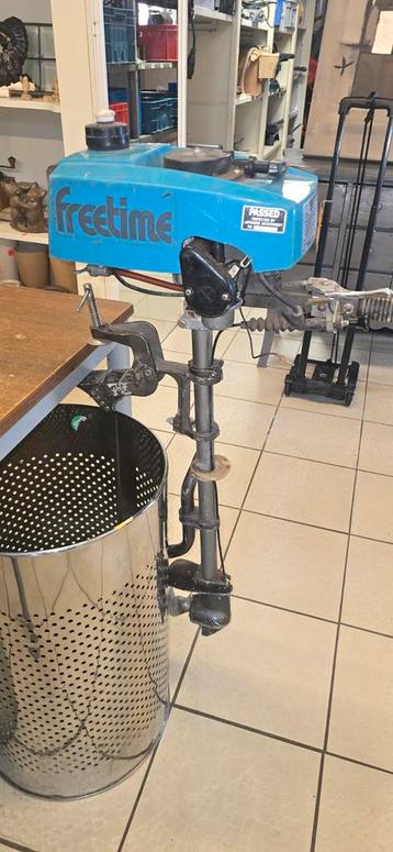 Freetime buitenboordmotor beschikbaar voor biedingen