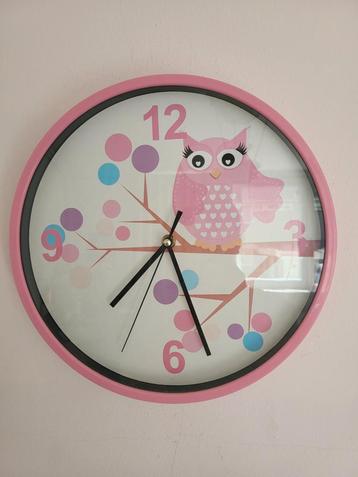 Roze Uil Wandklok - Meisjeskamer Decoratie beschikbaar voor biedingen