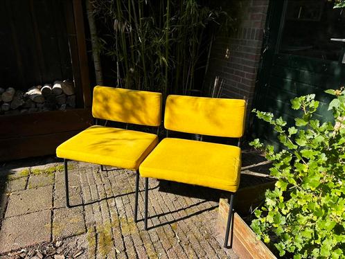 4x Monday Fest stoel (2 mét arm, 2 zonder) opknappers, Huis en Inrichting, Stoelen, Gebruikt, Vier, Stof, Overige kleuren, Ophalen