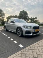 BMW 1-Serie M140i 2017 M-performance einddem- dealer onderh, Auto's, BMW, Achterwielaandrijving, 74 €/maand, USB, 340 pk