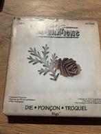 Tim holtz / sizziz stans pinecone, Ophalen of Verzenden, Zo goed als nieuw