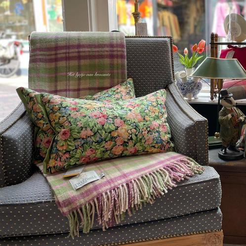 Engels wollen Tweedmill plaid Cottage Pink, Huis en Inrichting, Woonaccessoires | Plaids en Woondekens, Nieuw, Ophalen of Verzenden