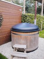 Kirami Breezy Thermowood Hottub, Ophalen, Zo goed als nieuw, Afdekzeil, Vast