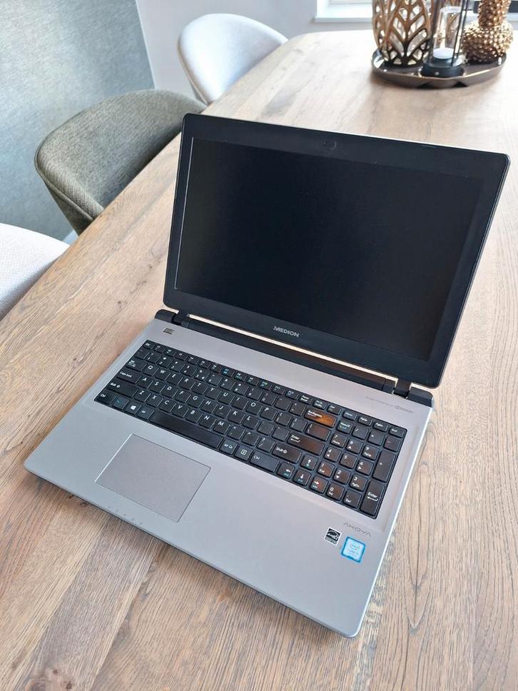 Mooie Medion Akoya E6436 laptop te koop!, Computers en Software, Windows Laptops, Zo goed als nieuw, 15 inch, HDD, 2 tot 3 Ghz