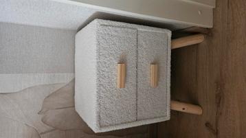 Boucle Nachtkastje