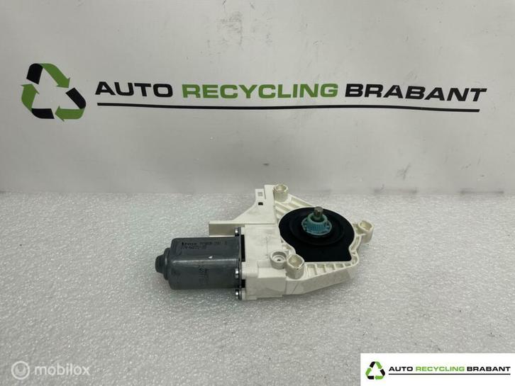 Raammotor linksvoor Audi Volkswagen 8K0959801B, Auto-onderdelen, Ruiten en Toebehoren, Audi, Gebruikt, Ophalen of Verzenden