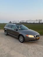 Volvo V70 D3 special limited edition 2011 Grijs, Auto's, Voorwielaandrijving, 1566 kg, 179 €/maand, 1984 cc