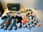 Grote partij Action Man accessoires in originele kist, Gebruikt, Ophalen of Verzenden, X, X
