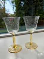 Twee glaasjes met gekleurde voetjes, Ophalen, Gebruikt, Borrel- of Shotglas