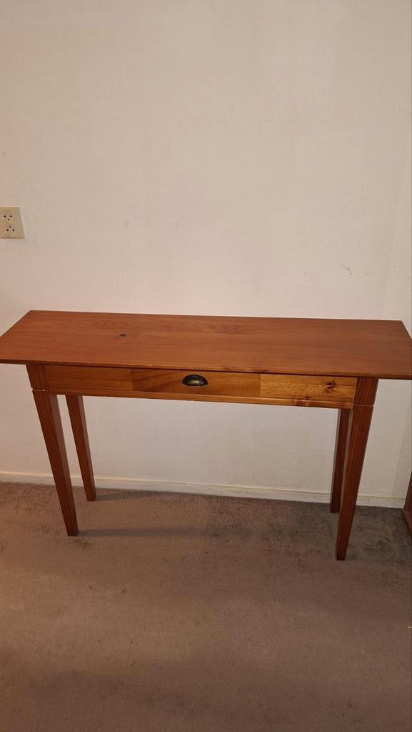 Houten side table met lade(afhalen Emmeloord), Huis en Inrichting, Tafels | Sidetables, Gebruikt, 25 tot 50 cm, 100 tot 150 cm