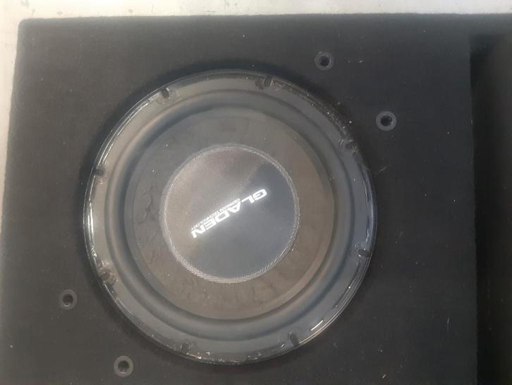 Gladen subwoofer, Auto diversen, Autospeakers, Zo goed als nieuw, Ophalen