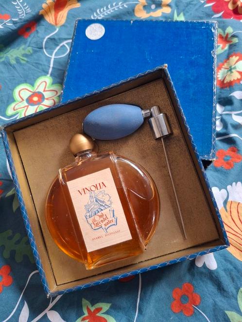 Lavendel water van het merk VINOLIA, geseald!, Verzamelen, Parfumverzamelingen, Zo goed als nieuw, Parfumfles, Gevuld, Verzenden