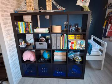 Gratis - ikea vakkenkast 4 x 4