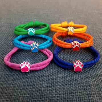 Puppy herkenning/ID nest bandjes van paracord beschikbaar voor biedingen