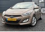 Hyundai i30 1.6 I Cvvt 5DR 2012 Bruin, Auto's, Hyundai, Voorwielaandrijving, 4 cilinders, Bruin, Xenon verlichting