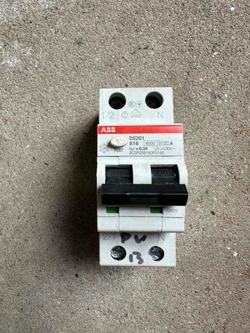 ABB aardlekautomaat  beschikbaar voor biedingen
