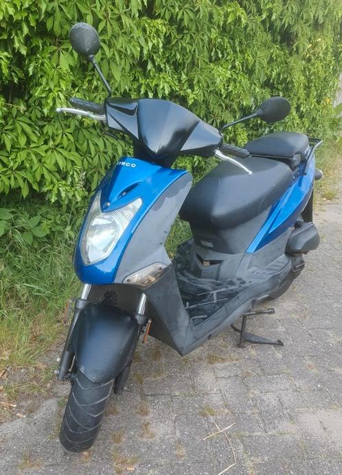 Kymco Agility 50 met blauw kenteken., Fietsen en Brommers, Scooters | Kymco, Gebruikt, Agility, Maximaal 25 km/u, Benzine, Ophalen