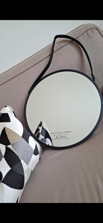 Spiegel met ophanglus en tekst - Uniek! beschikbaar voor biedingen