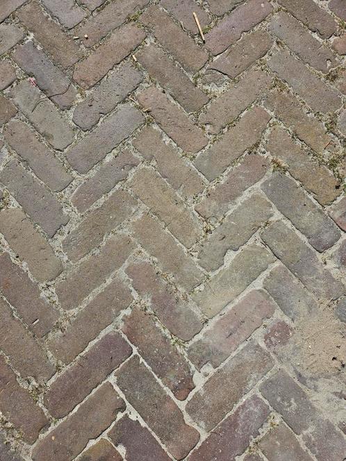 Origineel oud Hollands gebakken dikformaat waaltjes., Tuin en Terras, Tegels en Klinkers, Zo goed als nieuw, Klinkers, 10 m² of meer