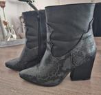 Laarsjes laarzen maat 39, Ophalen, Zo goed als nieuw, Zwart