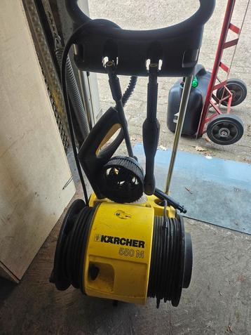 Karcher Hogedrukreiniger met accessoires beschikbaar voor biedingen