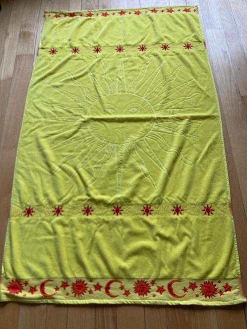 Grote badhanddoek sauna strandhanddoek Geel rood en oranje, Huis en Inrichting, Badkamer | Badtextiel en Accessoires, Nieuw, Handdoek